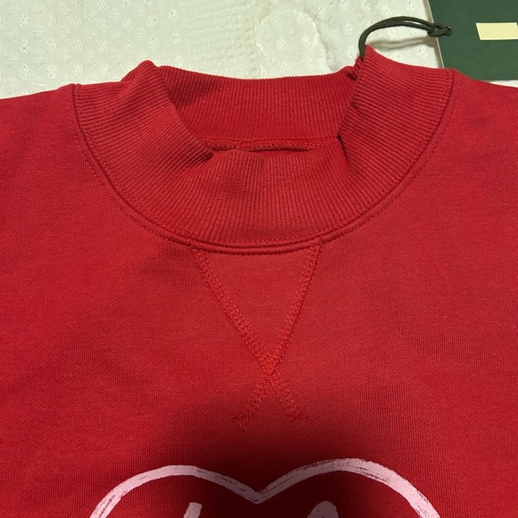 Daily Drills V-Day Oversized Fleece Vintage Crew - Red w/ Vday Patch M/L NWT - Picture 4 of 11